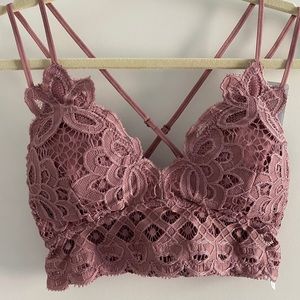 Anemone lace crochet bralette in Mauve